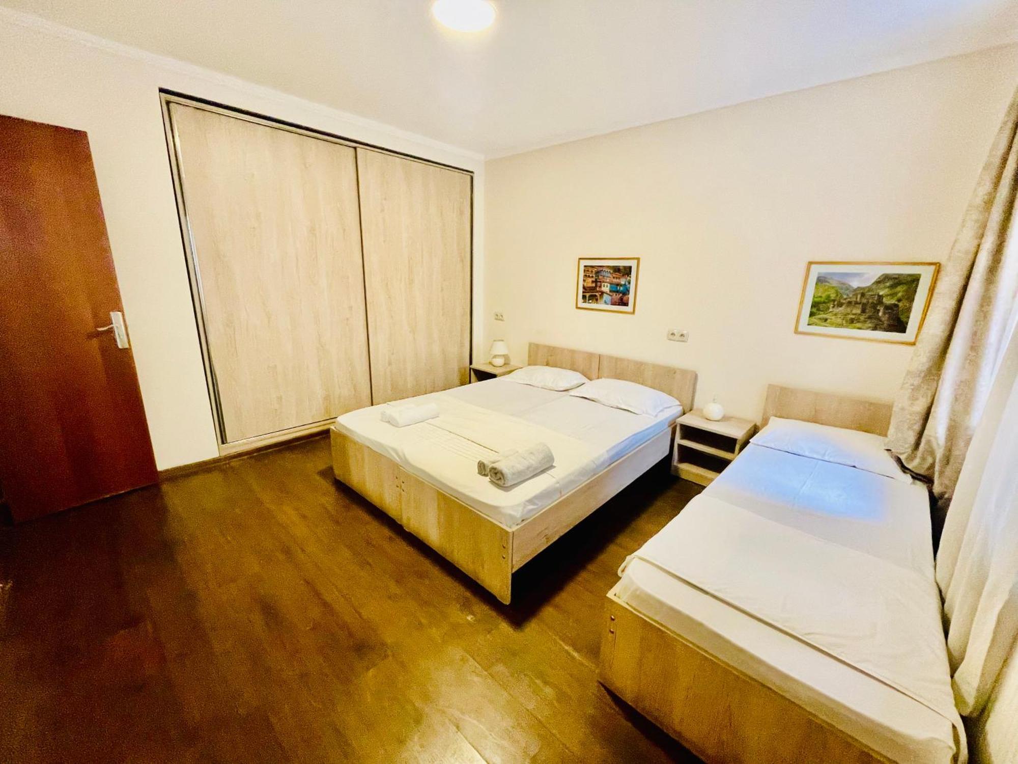 Hotel Klarastan Bon Voyage Tbilisi Eksteriør bilde