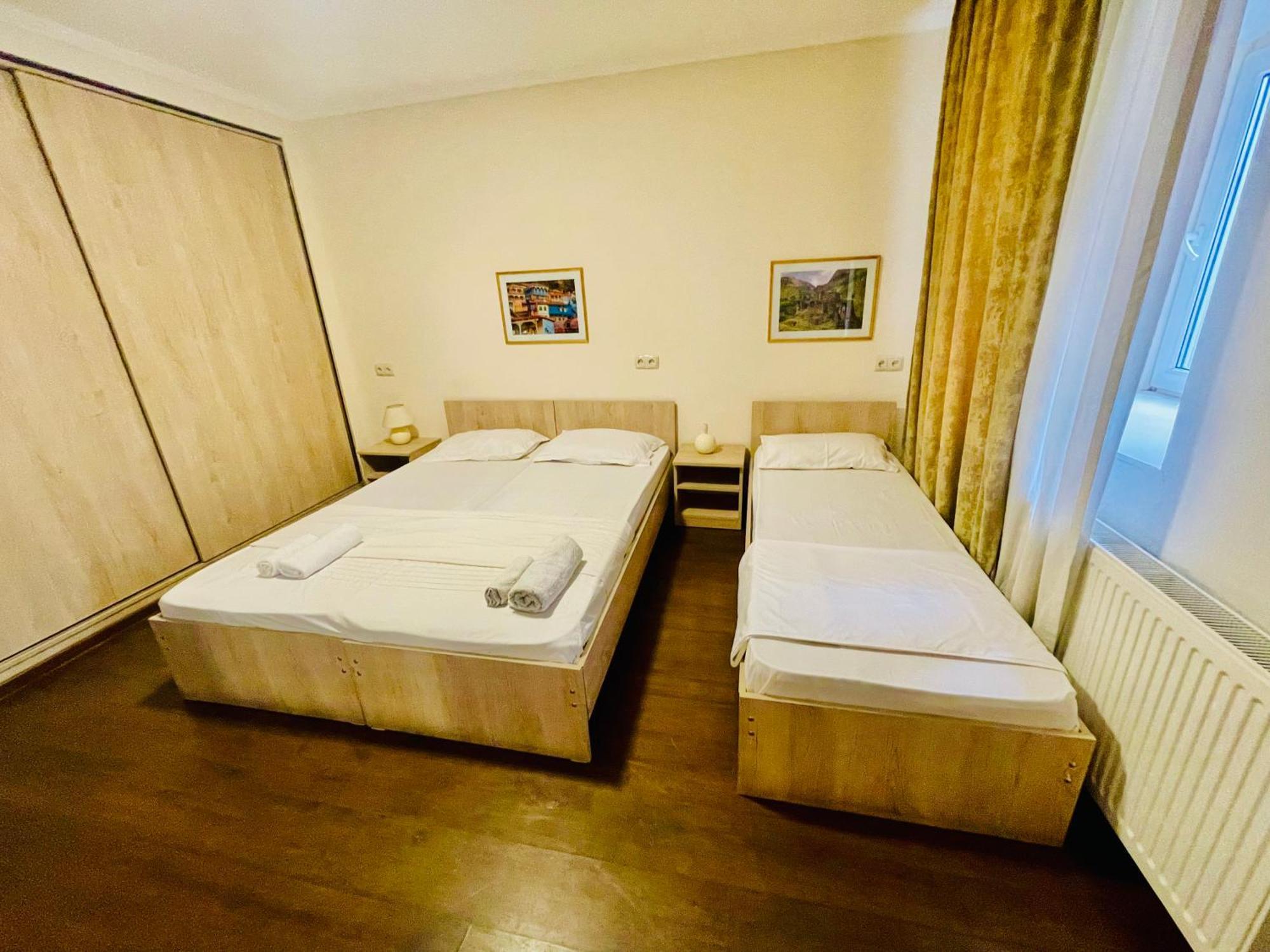 Hotel Klarastan Bon Voyage Tbilisi Eksteriør bilde