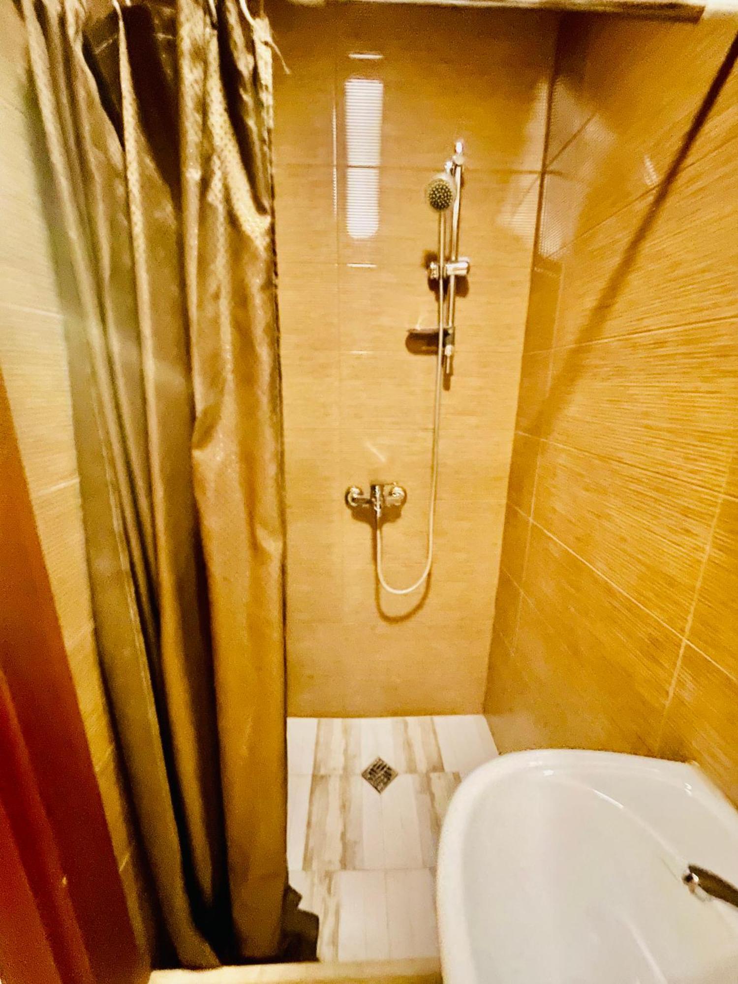 Hotel Klarastan Bon Voyage Tbilisi Eksteriør bilde