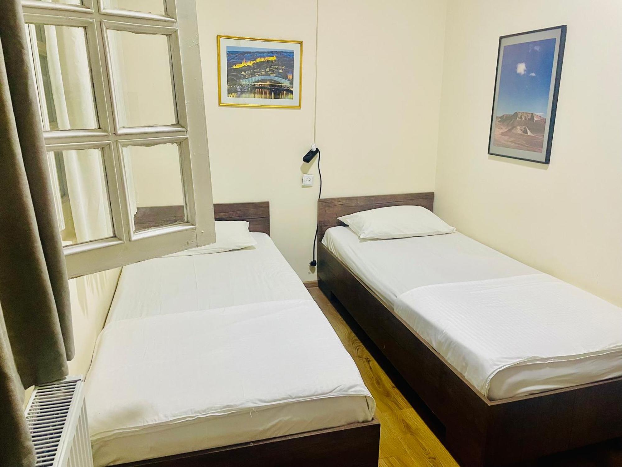 Hotel Klarastan Bon Voyage Tbilisi Eksteriør bilde