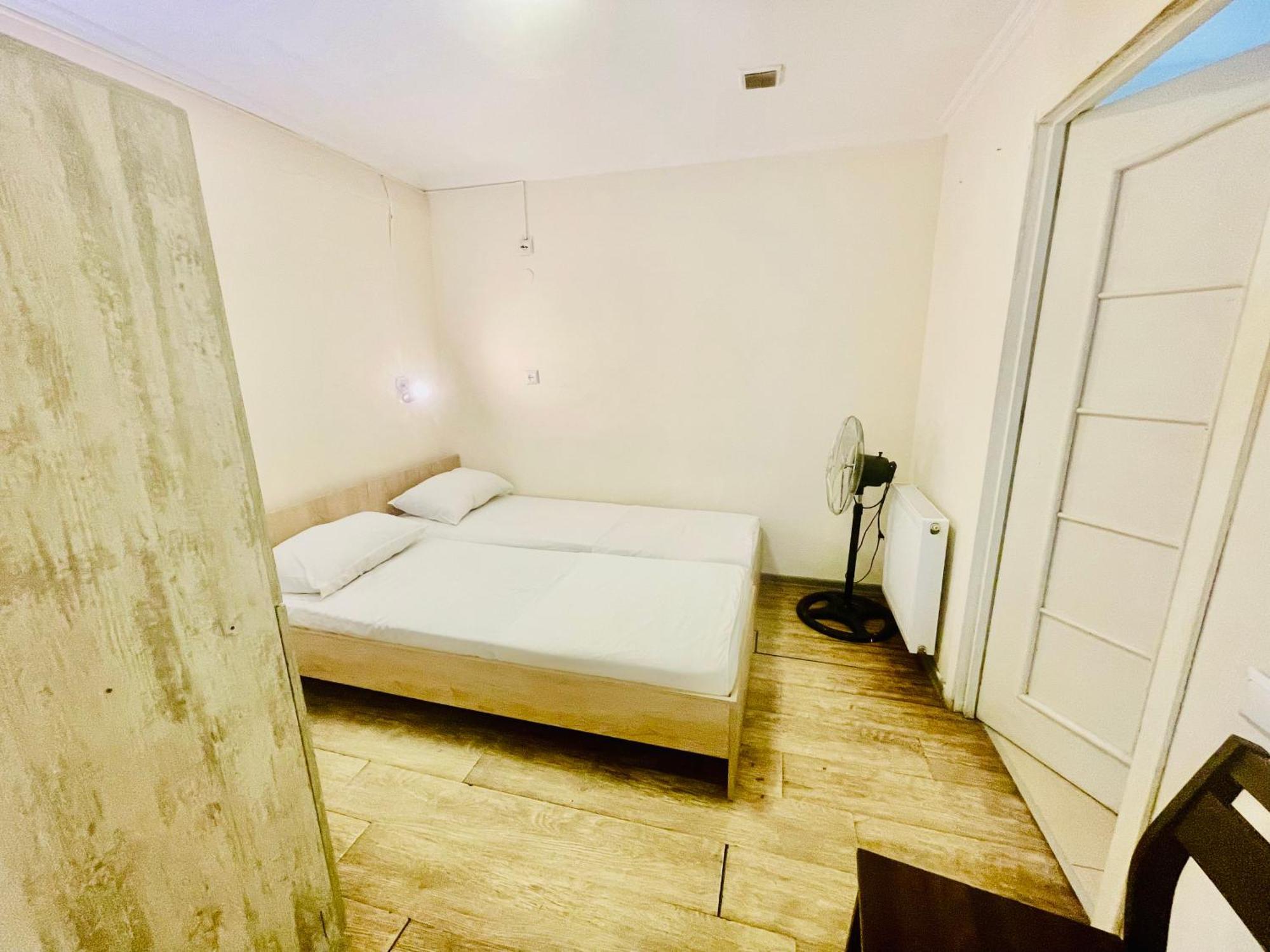 Hotel Klarastan Bon Voyage Tbilisi Eksteriør bilde