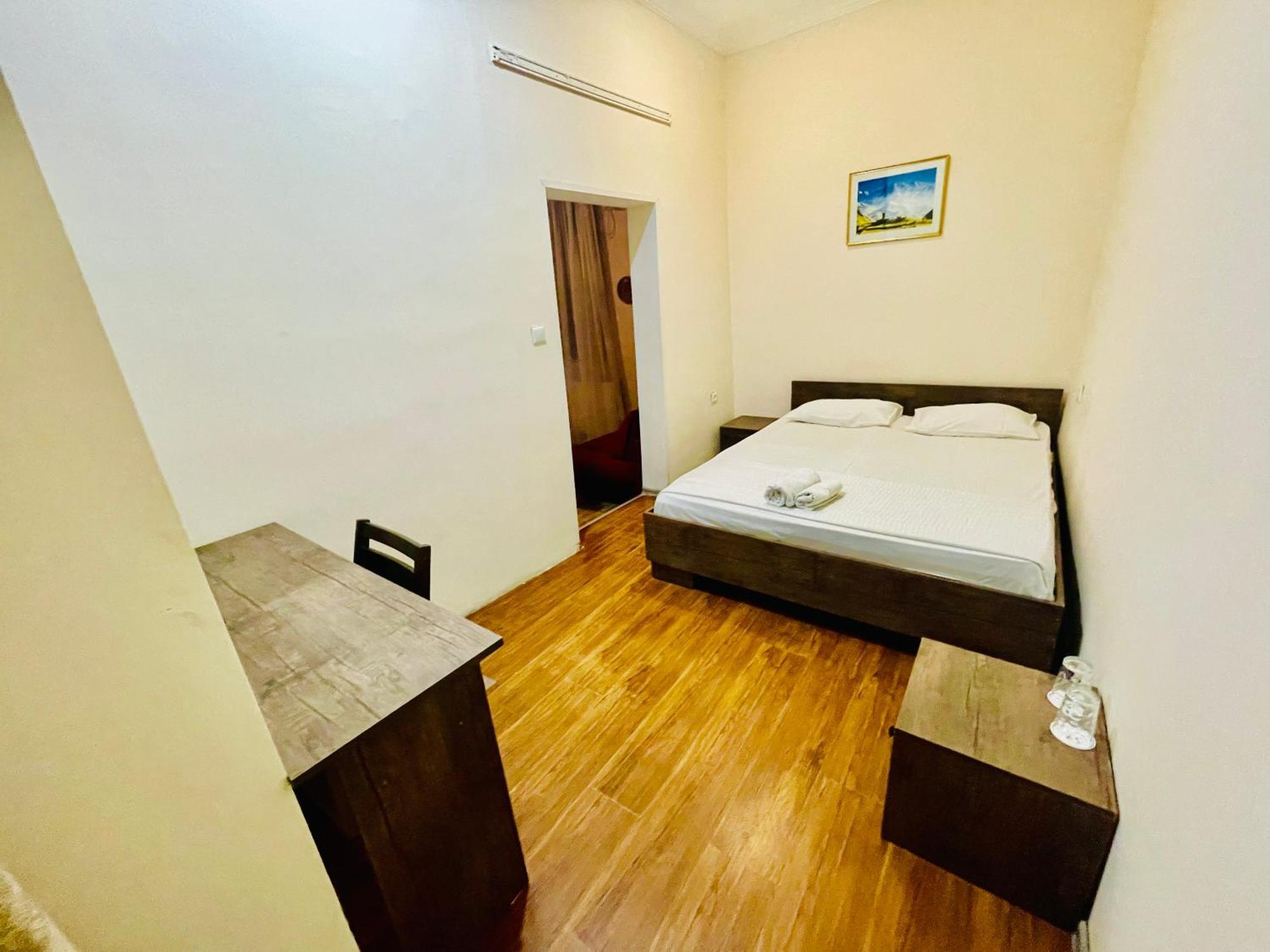 Hotel Klarastan Bon Voyage Tbilisi Eksteriør bilde